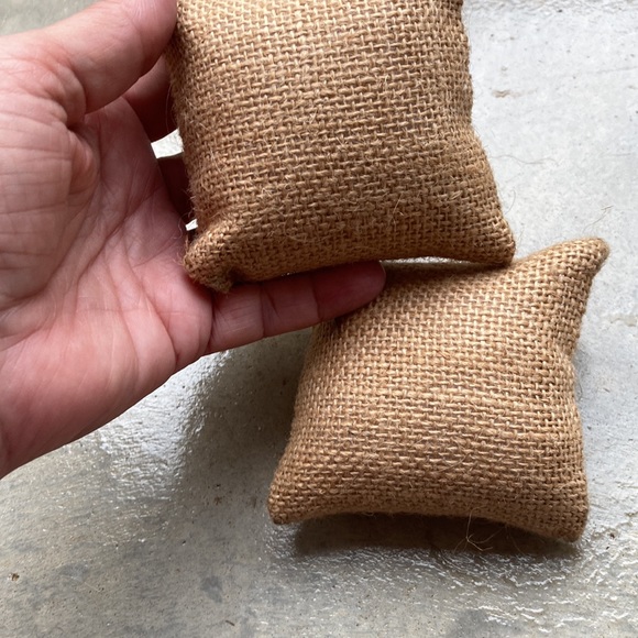 Two natural burlap miniature pillows. 3 inch square. - Picture 5 of 6